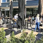 Boutique Hans - Amsterdam Schiphol Airport 3*