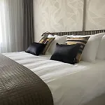 Boutique Hans - Amsterdam Schiphol Airport Badhoevedorp
