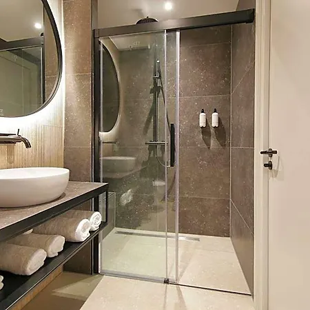 Hotel Boutique Hans - Amsterdam Schiphol Airport