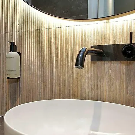 Hotel Boutique Hans - Amsterdam Schiphol Airport