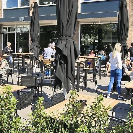 Boutique Hans - Amsterdam Schiphol Airport 3*