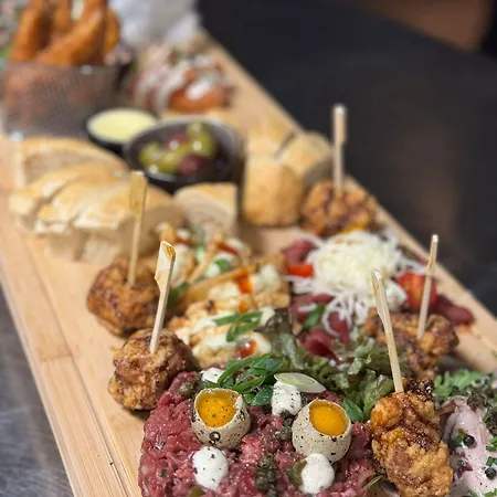 Boutique Hans - Amsterdam Schiphol Airport 3*